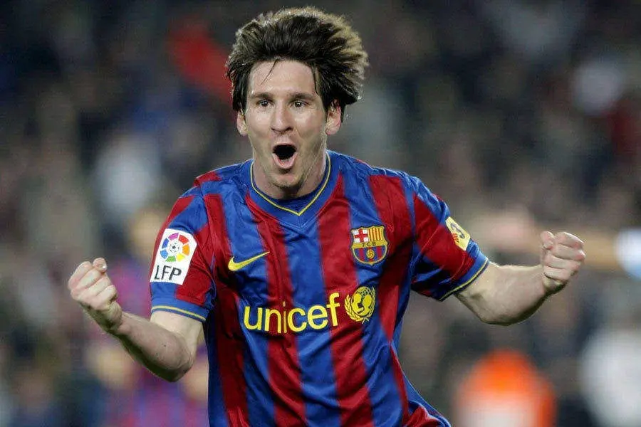 Messy On The First Day