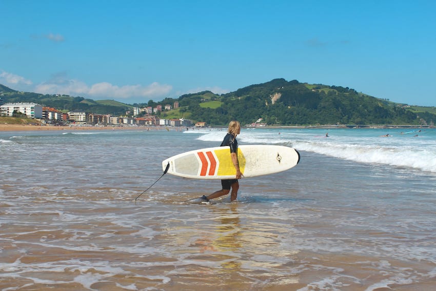 Zarautz, un spot de surf pour débutant sur la cote basque