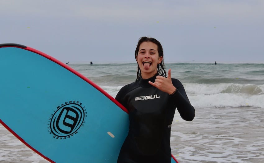 Pourquoi notre Surf Camp est idéal pour les femmes qui voyagent seules ?